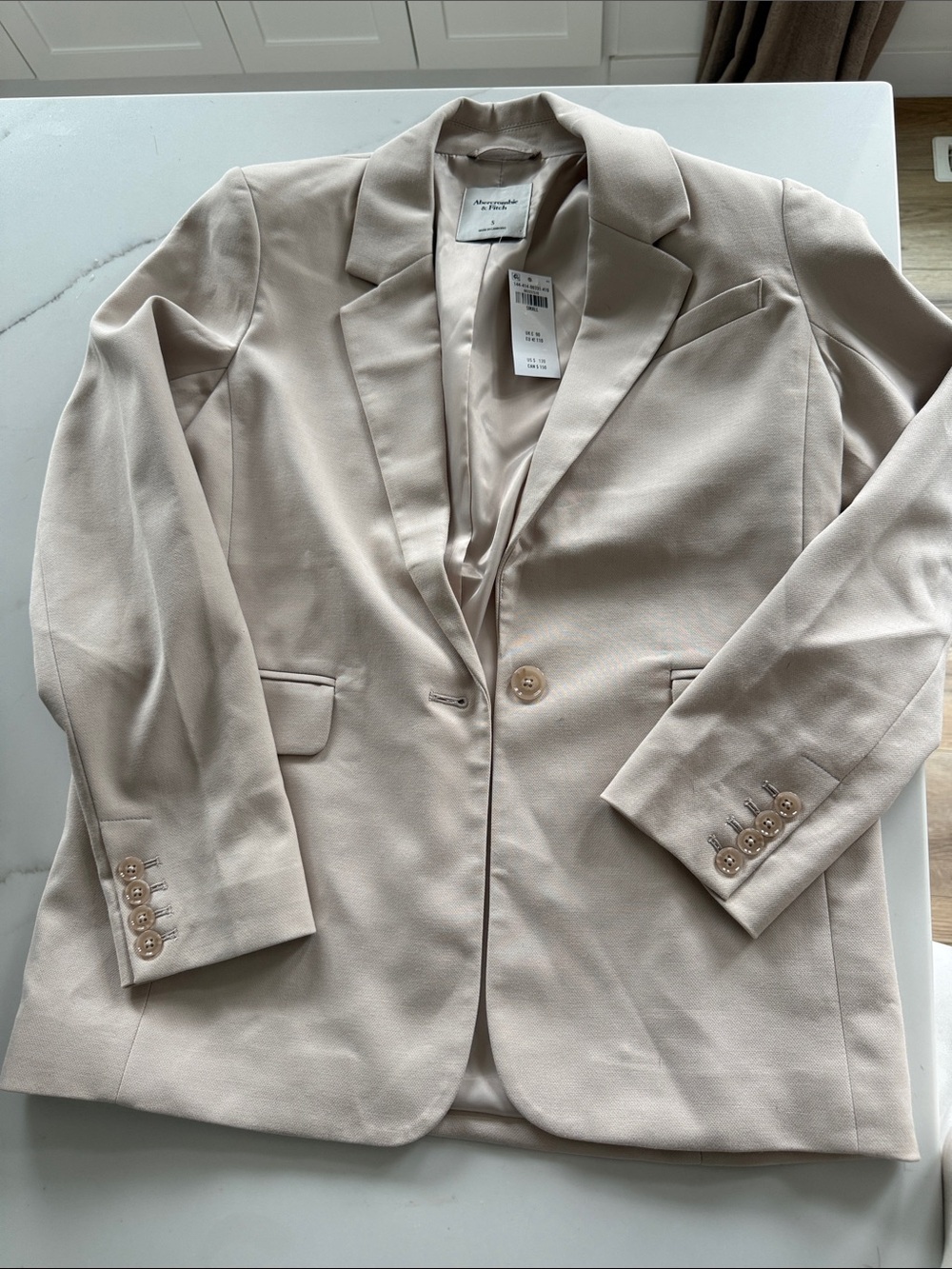 Abercrombie & Fitch Women's Cream Single-Button Blazer